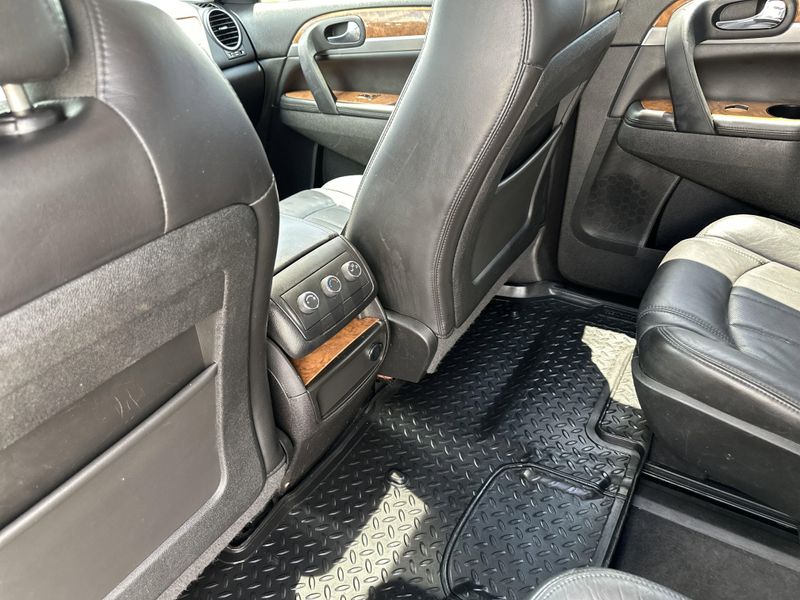 Used 2012 Buick Enclave LeatherImage 18