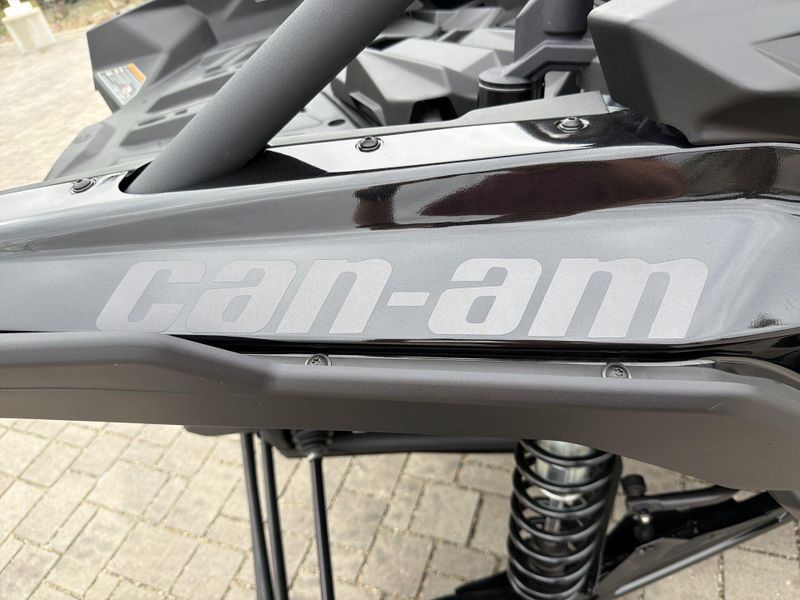 New 2026 Can-Am MAVERICK X3 X RS TURBO RR WITH 10.25 IN. INFOTAINMENT Image 26