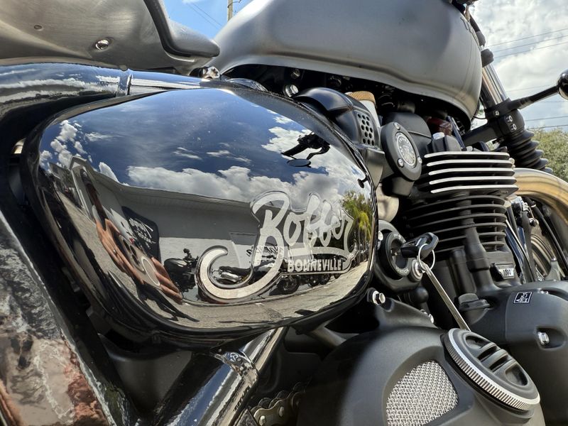2023 Triumph Bonneville Bobber