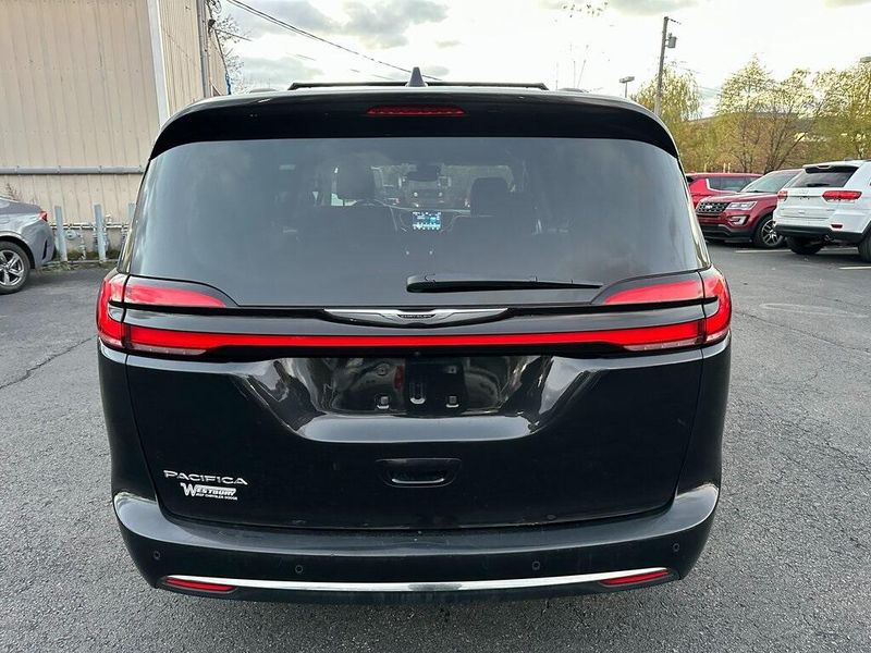 2021 Chrysler Pacifica Touring LImage 14