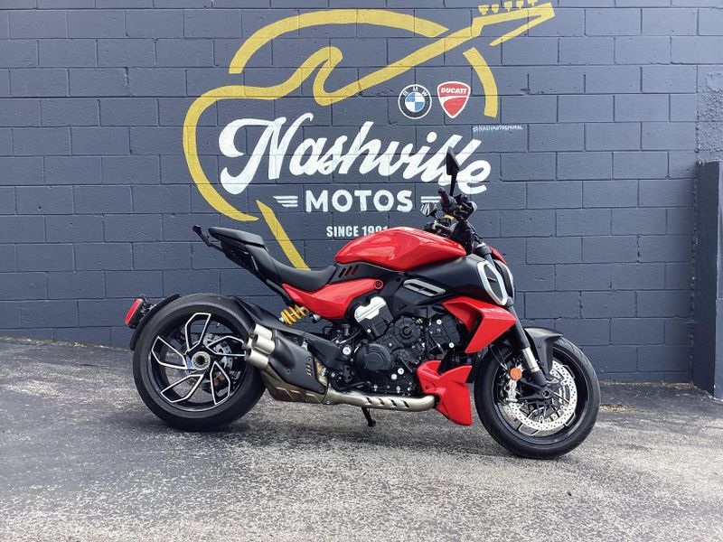 2023 Ducati Diavel V4 