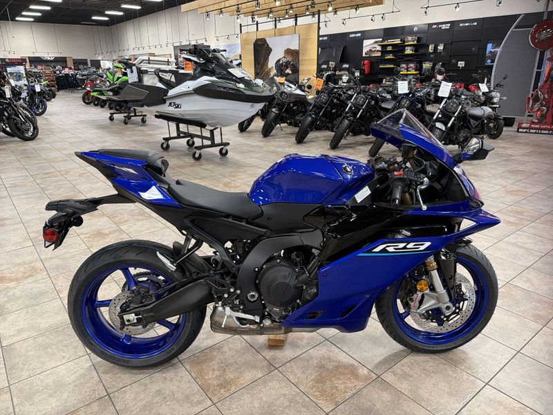 New 2026 Yamaha YZF-R9 Image 10