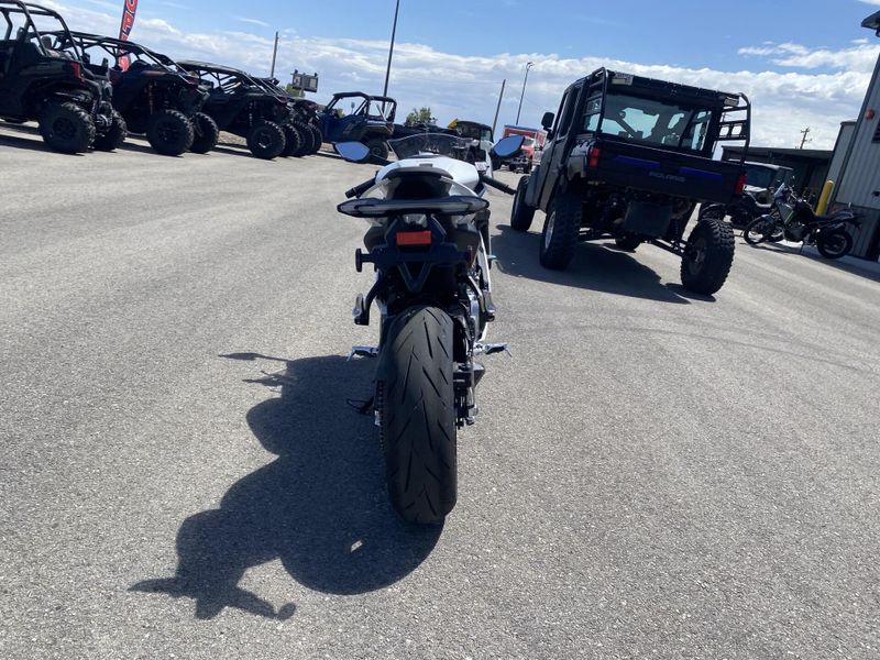 New 2026 CFMOTO 675SS 