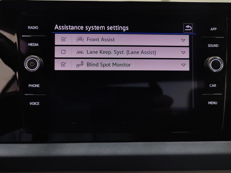 Used 2026 Volkswagen Jetta SE w/SunroofImage 6