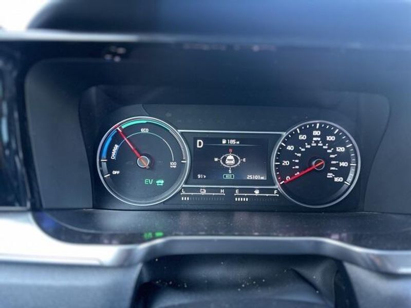 Used 2023 Kia Sorento Hybrid EXImage 18