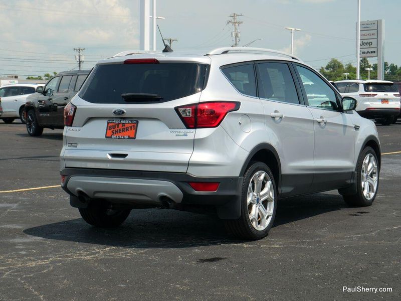 Used 2019 Ford Escape TitaniumImage 9