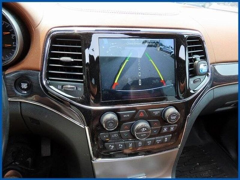 Used 2021 Jeep Grand Cherokee OverlandImage 18