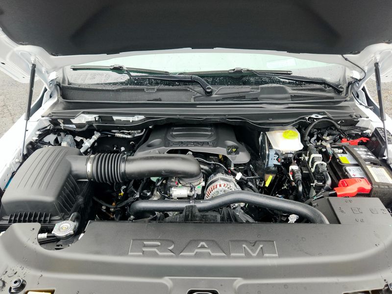 New 2027 RAM 1500 Limited Crew Cab 4x4 5'7' Box