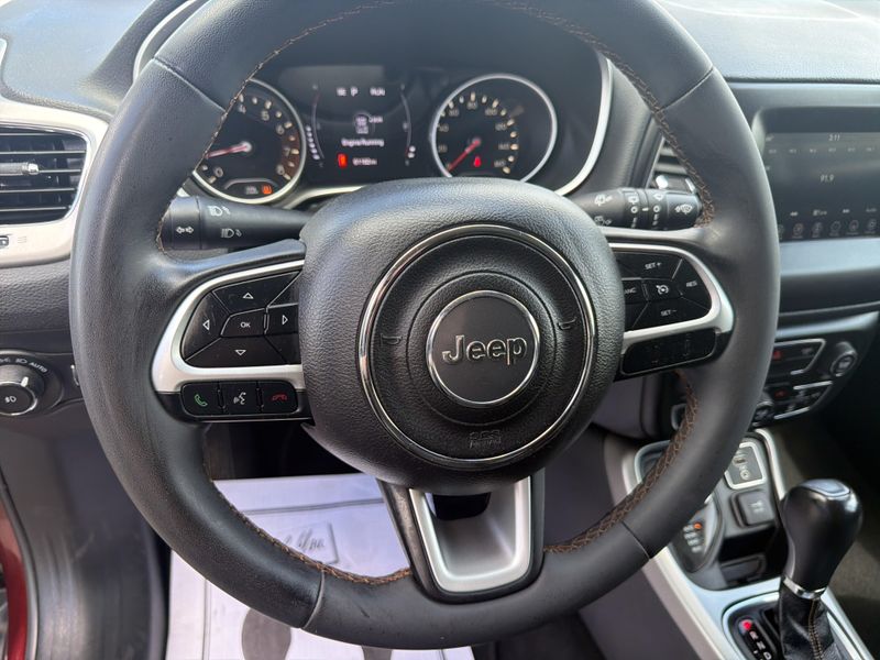 Used 2021 Jeep Compass LatitudeImage 32