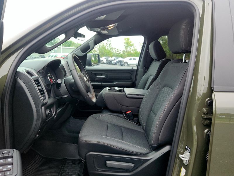New 2027 RAM 1500 Warlock Crew Cab 4x4 5'7' Box