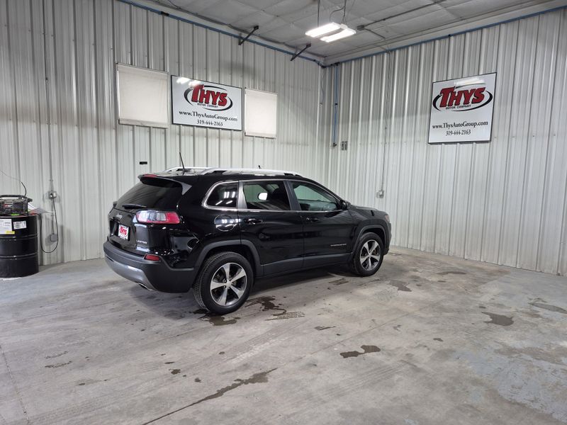 2019 Jeep Cherokee LimitedImage 5