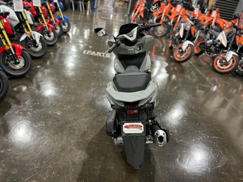 New 2025 Honda PCX ABS Image 8