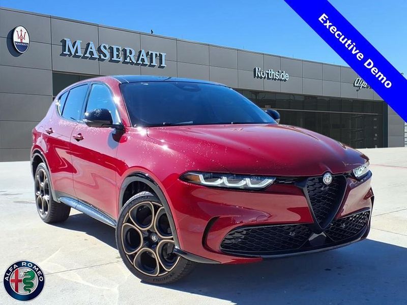 New 2025 Alfa Romeo Tonale IntensaImage 1