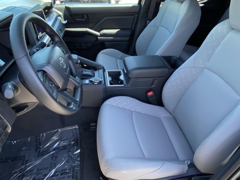 New 2025 Toyota Tacoma SR5Image 14