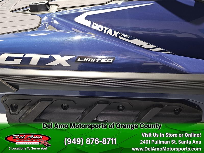 2024 Sea-Doo GTX LIMITED 300 (SOUND SYSTEM) Image 18