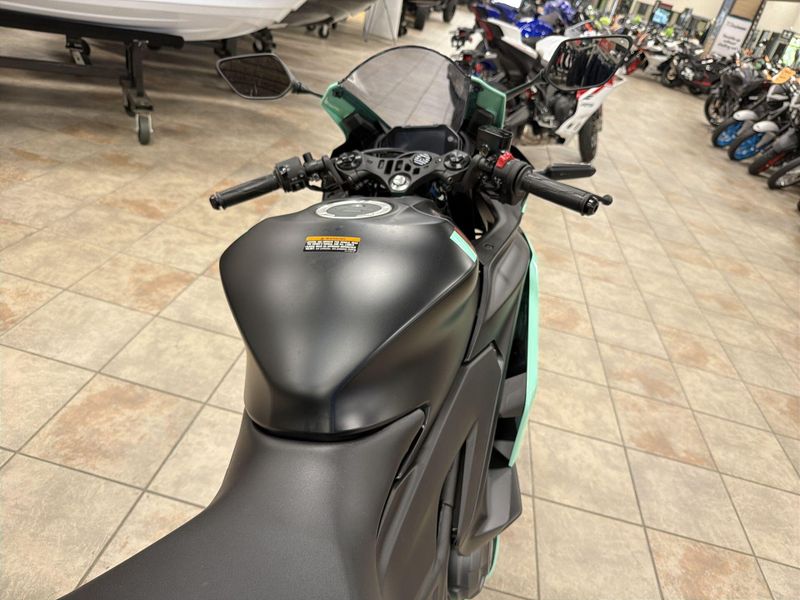 New 2026 Yamaha YZF-R3 ABS CA Image 26