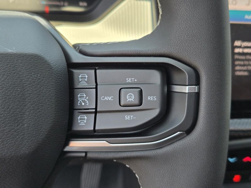 New 2026 Jeep Cherokee Limited 4x4
