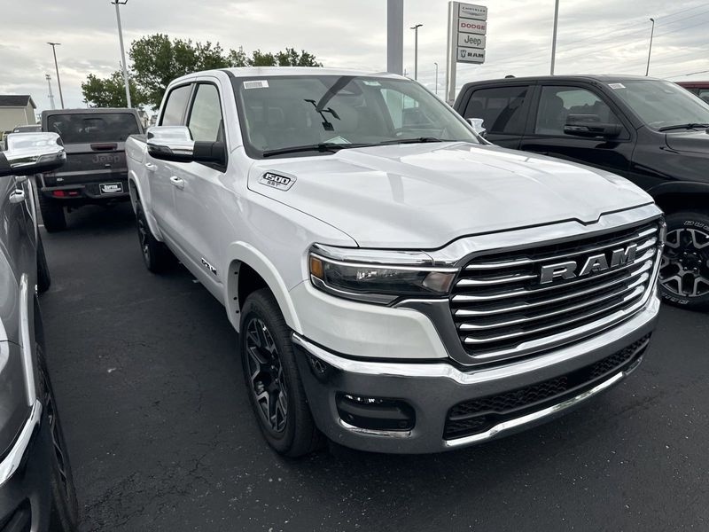 2025 RAM 1500 Laramie Crew Cab 4x4 5