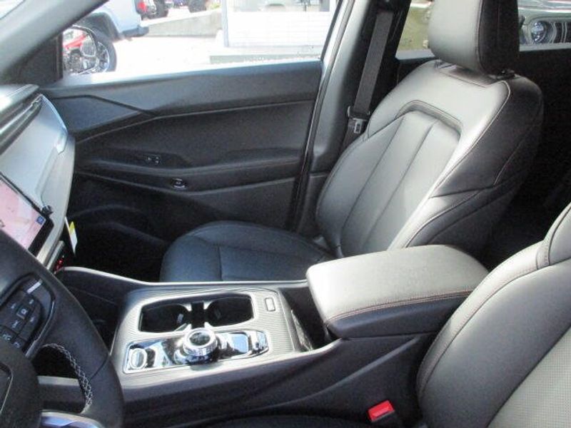 New 2026 Jeep Cherokee Limited 4x4Image 21