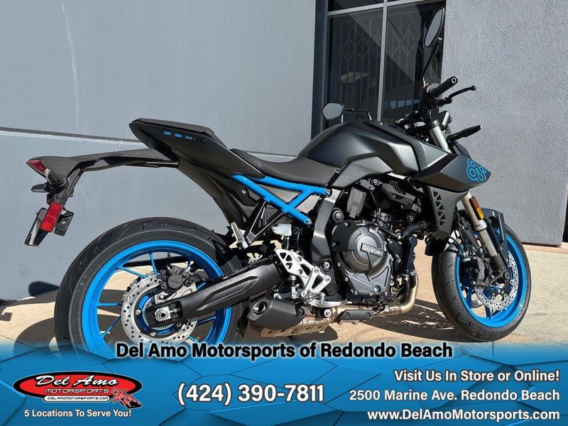 New 2024 Suzuki GSX-8S Image 14