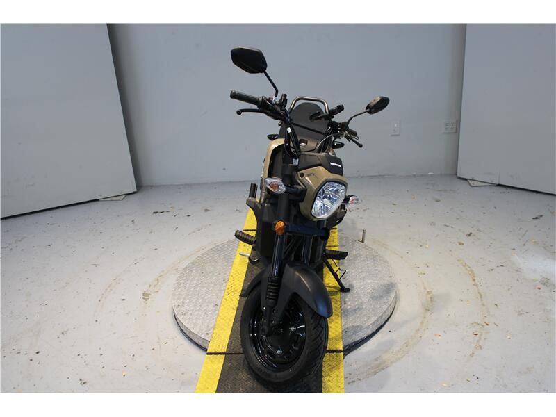 2022 Honda NaviImage 3