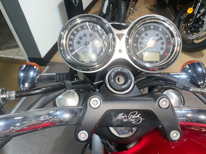 New 2025 Triumph BONNEVILLE T120 ELVIS EDITION Image 17