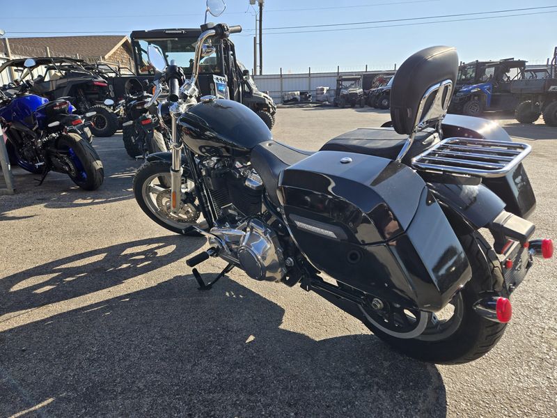 USED 2022 HARLEY SOFTAIL STANDARD Image 5