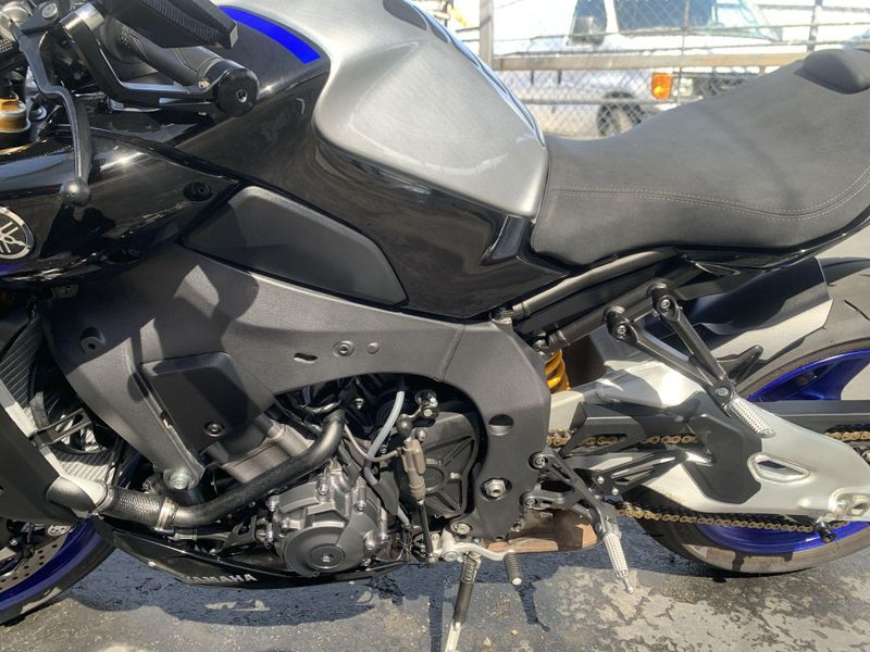 Used 2023 Yamaha MT-10 SP CA Image 12