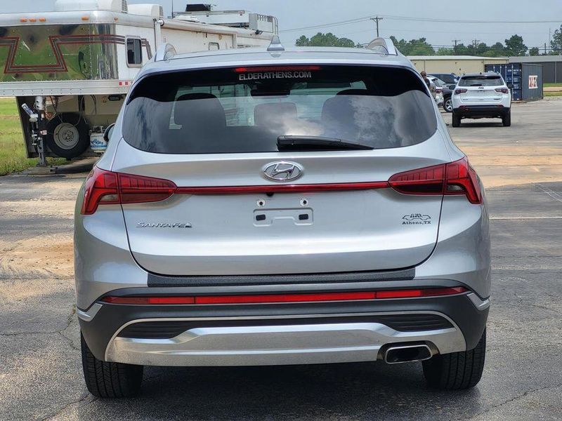 2023 Hyundai Santa Fe SELImage 5
