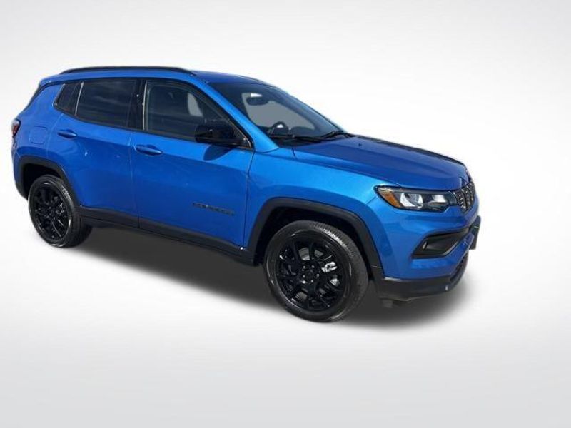 2026 Jeep Compass Latitude2026 Jeep Compass Latitude Altitude