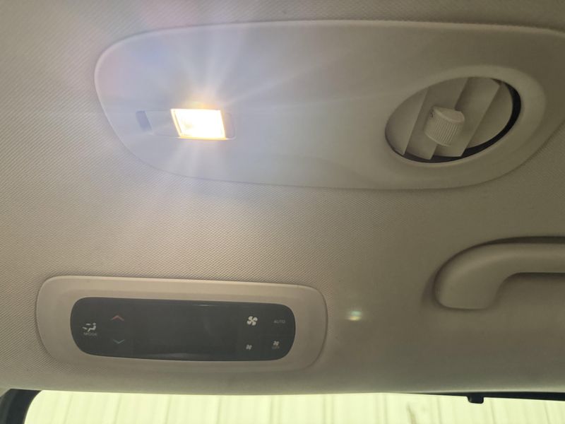 Used 2019 Chrysler Pacifica Touring LImage 20