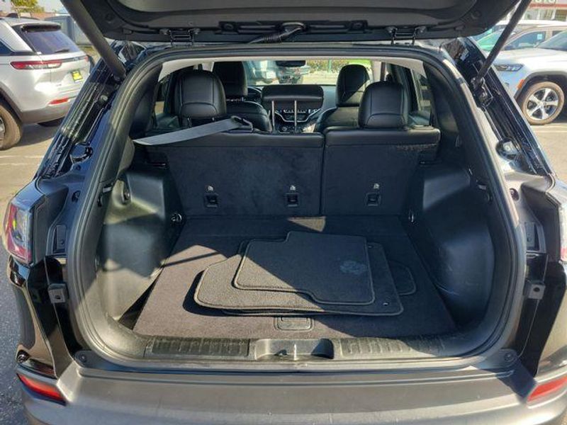 Used 2019 Jeep Cherokee Limited