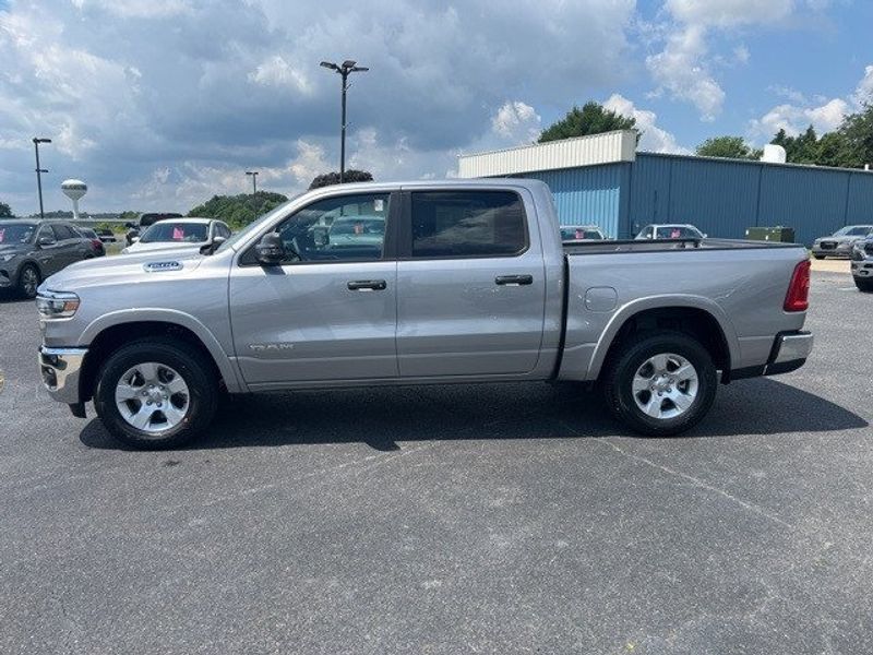 2025 RAM 1500 Big Horn Crew Cab 4x4 5