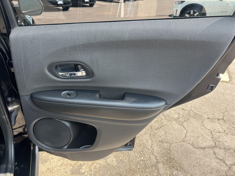 Used 2020 Honda HR-V LXImage 22