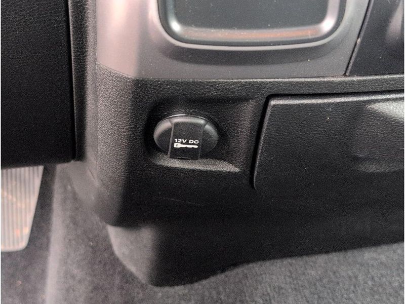 Used 2024 RAM 1500 Classic WarlockImage 17