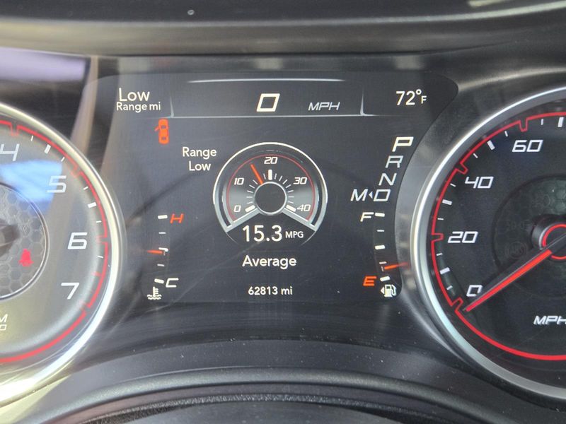 Used 2018 Dodge Charger SXT RWD