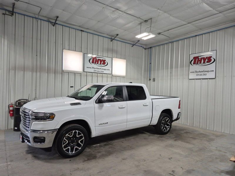 2025 RAM 1500 Laramie Crew Cab 4x4 5