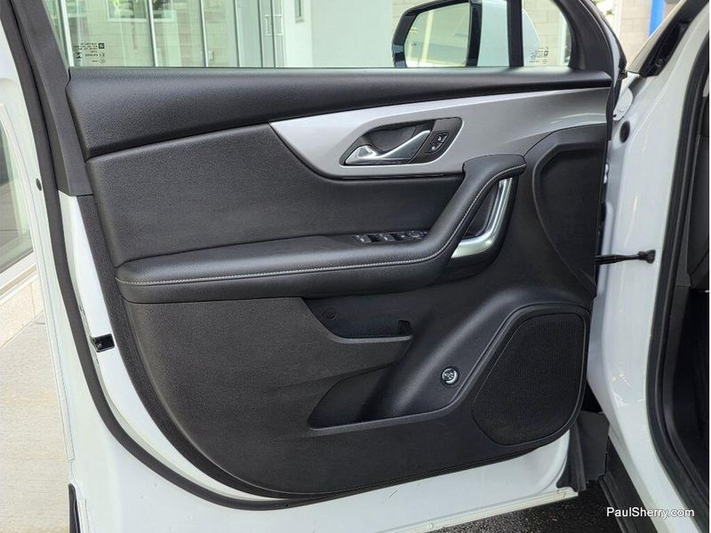 Used 2024 Chevrolet Blazer LT
