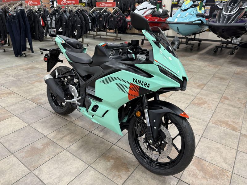 New 2026 Yamaha YZF-R3 ABS Image 12