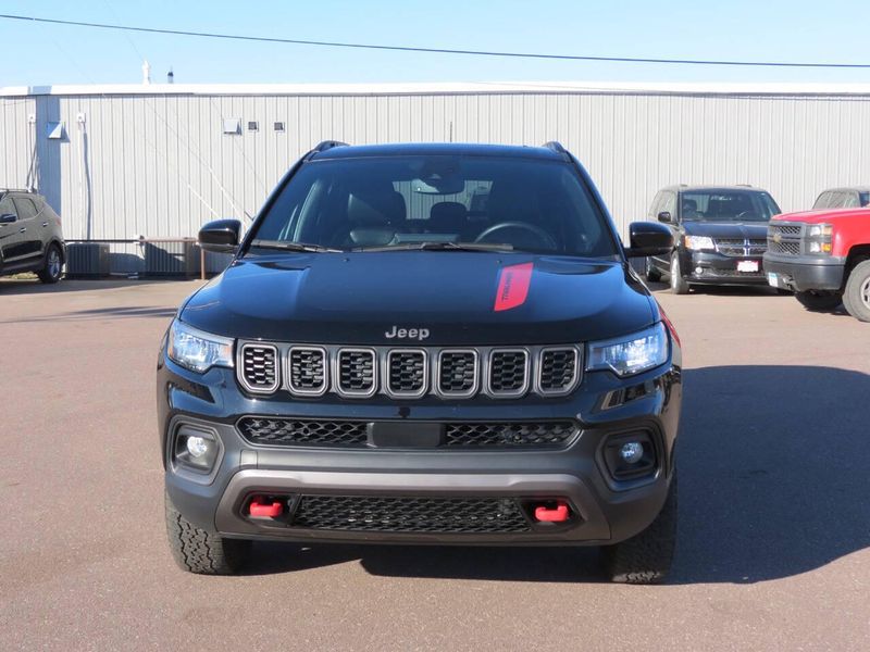 Used 2024 Jeep Compass Trailhawk 4x4 4dr SUVImage 7