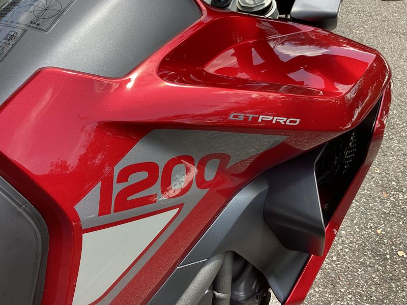 2025 Triumph Tiger 1200 GT Pro 