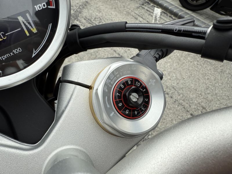 2025 BMW R 12 nineT