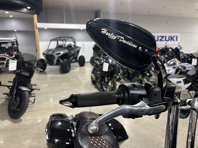 Used 2021 Harley-Davidson ROAD GLIDE Image 21
