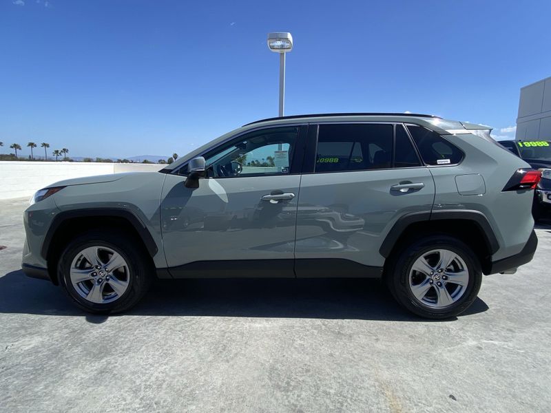 2023 Toyota RAV4 XLEImage 7