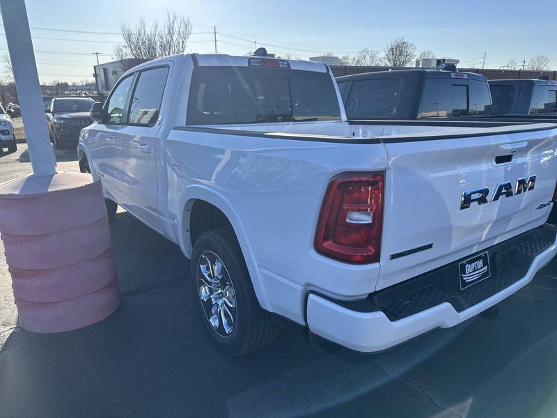 2025 RAM 1500 Big Horn Crew Cab 4x4 5