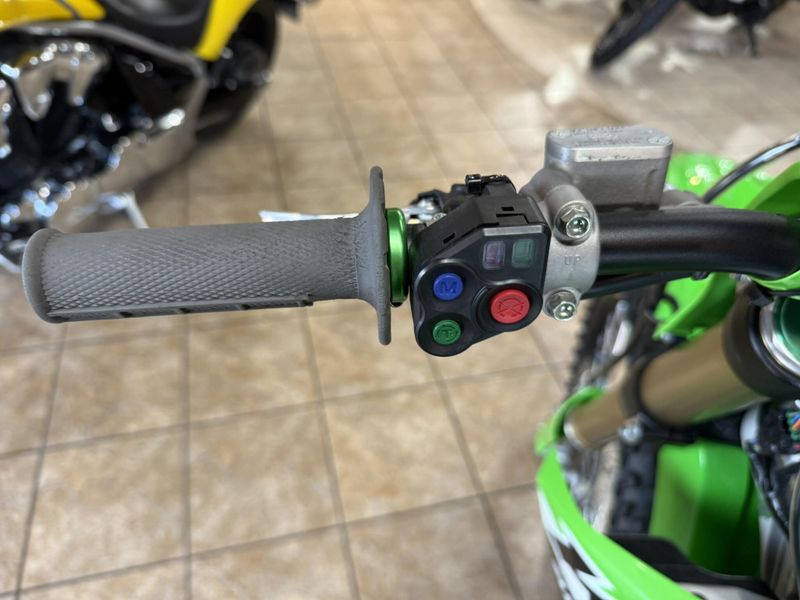 Used 2024 Kawasaki KX 450 Image 8