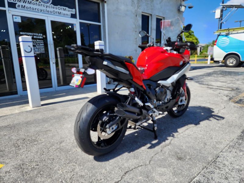 2021 BMW S 1000 XR Image 9