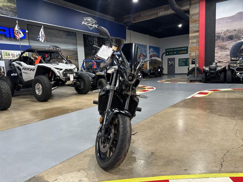 Used 2022 Yamaha MT-09 CA Image 11