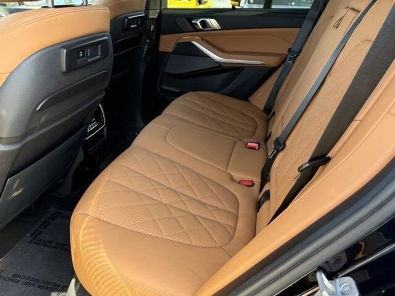 Used 2023 BMW X5 M50iImage 32