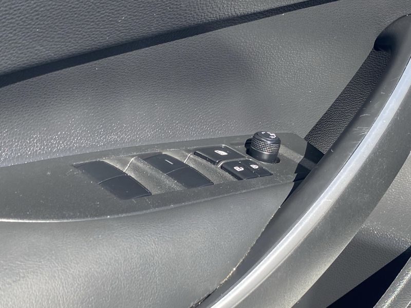 Used 2022 Toyota Corolla SE NightshadeImage 17
